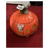 HALLOWEEN MOUSE WITH CHEESE SCENE COVERED