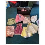 CABBAGE PATCH CLOTHES & CARRY CASE