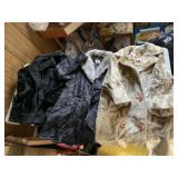 VINTAGE 70S GIRLS COATS