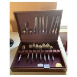 SILVER FINISHED FLATWARE IN STORAGE CASE SERVICE