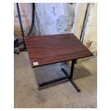 ADJUSTABLE ANGLE WORKTABLE