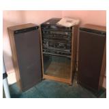 YORK RACK STEREO W/ 2 SPEAKERS AND MANUAL