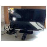 24 IN INSIGNIA KITCHEN TV