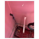 LONG SHOEHORN, GRABBER TOOL, BETWEEN MATTRESS