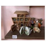 NOAH ARC WITH ANIMALS