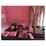 CHRISTMAS CANDLES, TREASURE CHEST BANK, TRAVEL