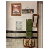 WALL Dï¿½COR WITH HAND TOWELS