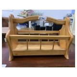 WOOD MAGAZINE HOLDER