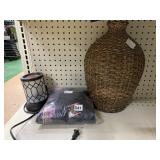 WAX MELT HEAVY WICKER VASE, STRING ETC.