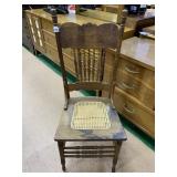 ANTIQUE WOOD CHAIR W/ CANED SEAT