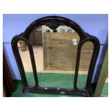 OVAL TOP NEAR 42" H X 32" W