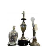 THREE ASSORTED TABLE LAMPS INCLUDING BRASS AND