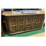 SIDEBOARD 32" H X 70" L X 20" D - 5 DOORS W/ PULL