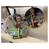 2 BETTY BOOP PLATES SCHOOL SPIRIT DANBURY MINT