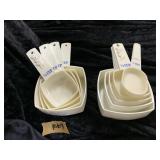 DOUGH BOY MEASURING CUPS
