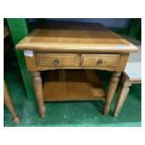 MAPLE CENTER DOOR SIDE TABLE 21 INCHES HX 22X29D