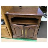 CHERRY SIDE STAND 32" H X 28" W X 18" D