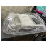 GOLD STAR VCR W/ MANUAL AND REMOTE