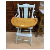 PAINTED LIFT TOP TRAY CHILDS HIGHCHAIR W/