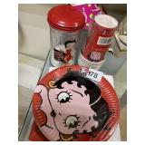 BETTY BOOP SUGAR DISPENSER, PLATES AND CUPS