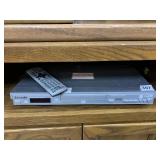 DVD/ CD PANASONIC PLAYER W/ REMOTE - DVDS-27