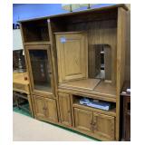 OAK SOLID WOOD ENTERTAINMENT UNIT W/ GLASS FRONT