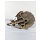 VINTAGE WOOD & METAL PULLEY