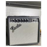 FENDER FRONTMAN 15 G AMP -TYPE PR495-