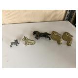 CAST HORSE, METAL DOGS, SEA HORSE HOOKS