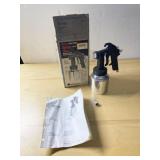 SPRAY GUN IN BOX