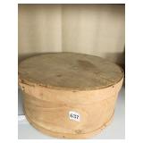 BANDED WOOD BOX W/ LID