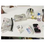 TRAVEL KIT & MAKE-UP KIT