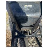 WHEELBARROW SINGLE WHEEL DOES ROLL