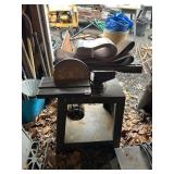 SANDER ON BENCH STAND WITH BELTS NEW