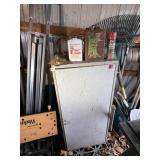 RADIO CABINET SEE PICTURES FOR MODEL 46H 22W 22D