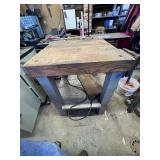 WOOD TOP 4 LEGED TABLE