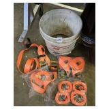 RATCHET STRAPS LOOK TO BE 1500 LBS.