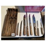 WEAR EVER KNIFE SET 8 WITH HOLDER WOODEN