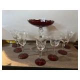 LARGE NUDE CHALICE AND 7 CUPS RED BOTTOM 1 GLASS