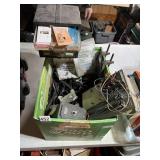 MISC BIN OF 8 PIN CONNECTORS AND OTHER GAUGES