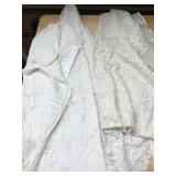 ASSORTED LACE STYLE TABLE COVERS