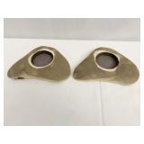 STANDS WITH 2.1/4 ROUND HOLE TO PUT ITEM IN