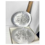 2 WENDEL AUGUST OVAL STRAWBERRY PLATES 11" H X