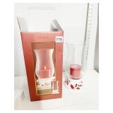 HOLLY SILHOUETTE HURRICANE WITH PILLAR CANDLE NIB