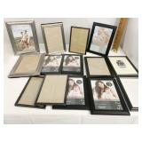 PICTURE FRAMES 5 X 7 IN PLASTIC BIN