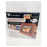PACIFIC DIGITAL MEMORY FRAME