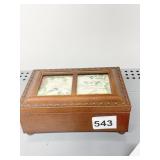 BIRD TOP "LET IT SNOW" MUSICAL BOX 6" X 4"