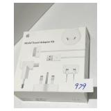 WORLD TRAVEL ADAPTER SET