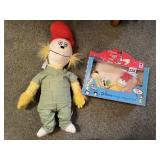 GREEN EGGS AND HAM DR SEUSS FINGER PUPPETS AND