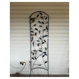DECORATIVE METAL GARDEN TRELLIS